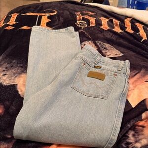 Wrangler Men's straight leg Jeans in Soft Blue-36x30-lightly worn